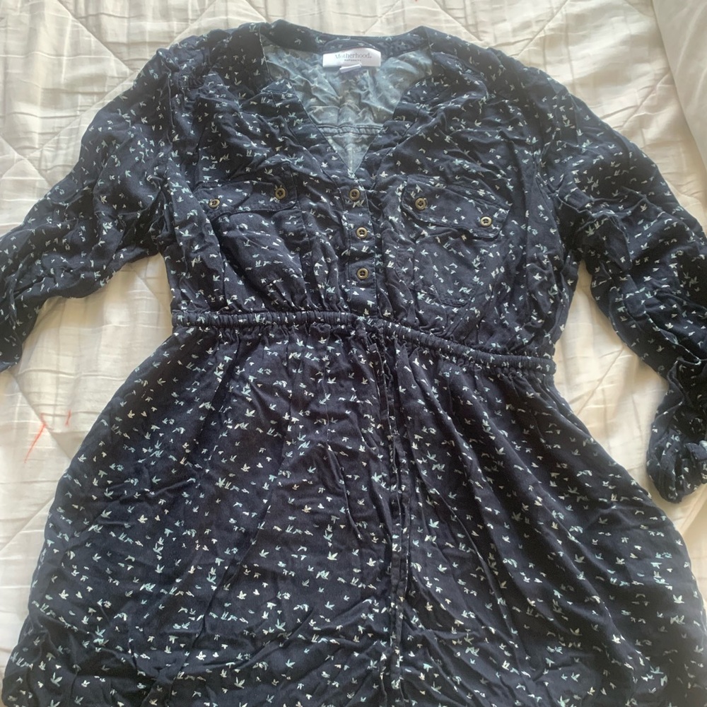 Very beautiful nursing top or tunic .